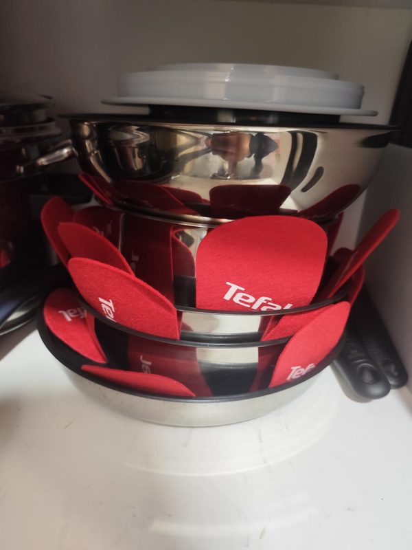 Photo from Oliver B. of their Tefal Ingenio set