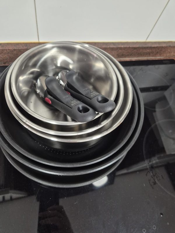 Photo from Benjamin H. of their Tefal Ingenio set